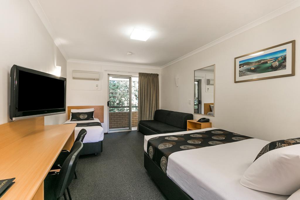 Flag Motor Lodge Perth Extérieur photo