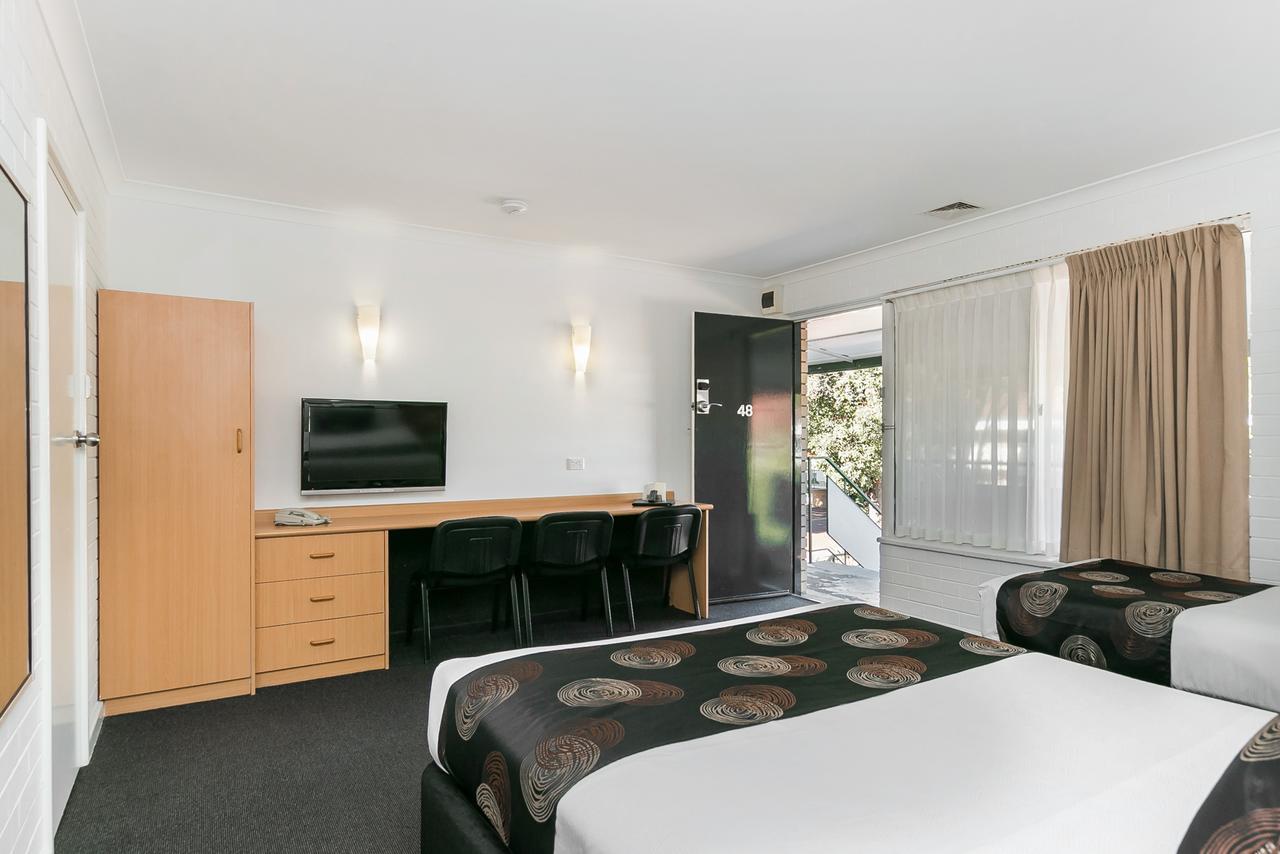 Flag Motor Lodge Perth Extérieur photo