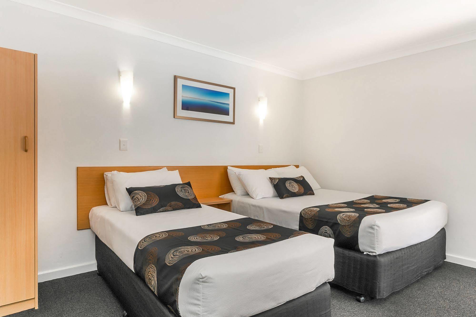 Flag Motor Lodge Perth Extérieur photo